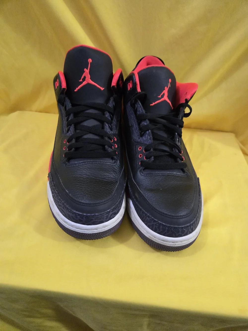 Air Jordan 3 Crimson Worn/ Not Original Box
